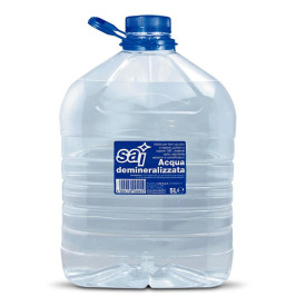 acqua demineralizzata