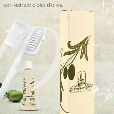 SET IGIENE ORALE   astuccio personalizzabile